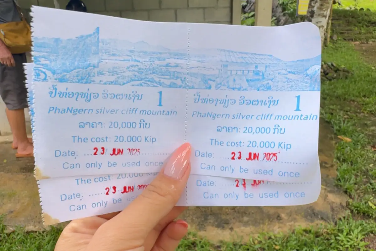 Pha Ngeun Viewpoint (Silver Cliff)