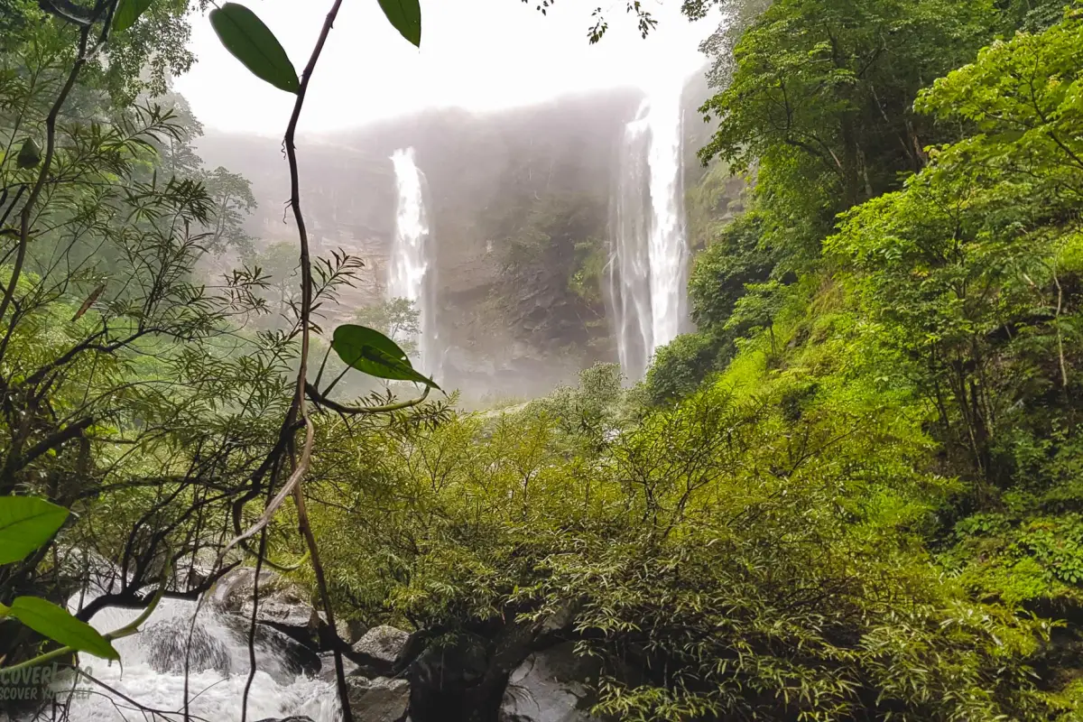Sa Nam Waterfall