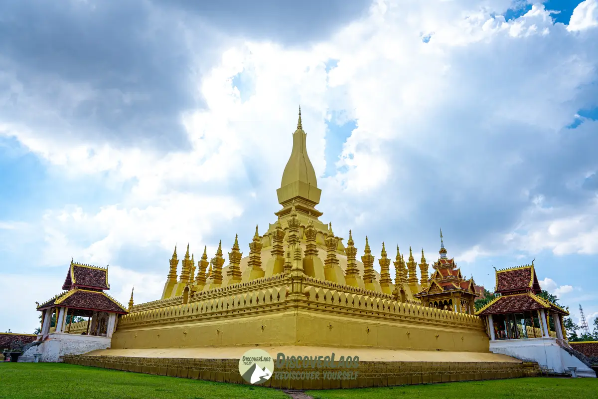 Pha That Luang Stupa