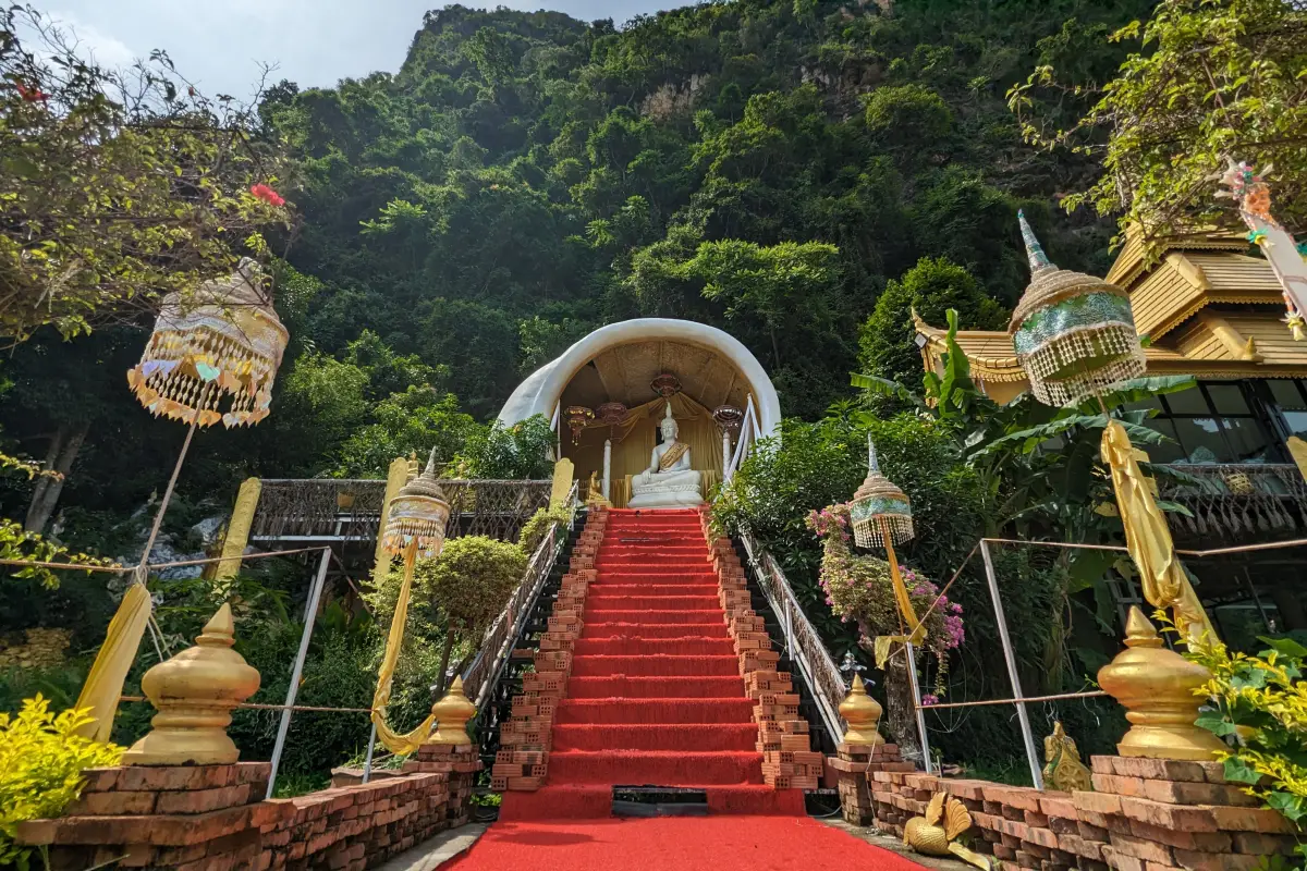 Sinxayaram Temple