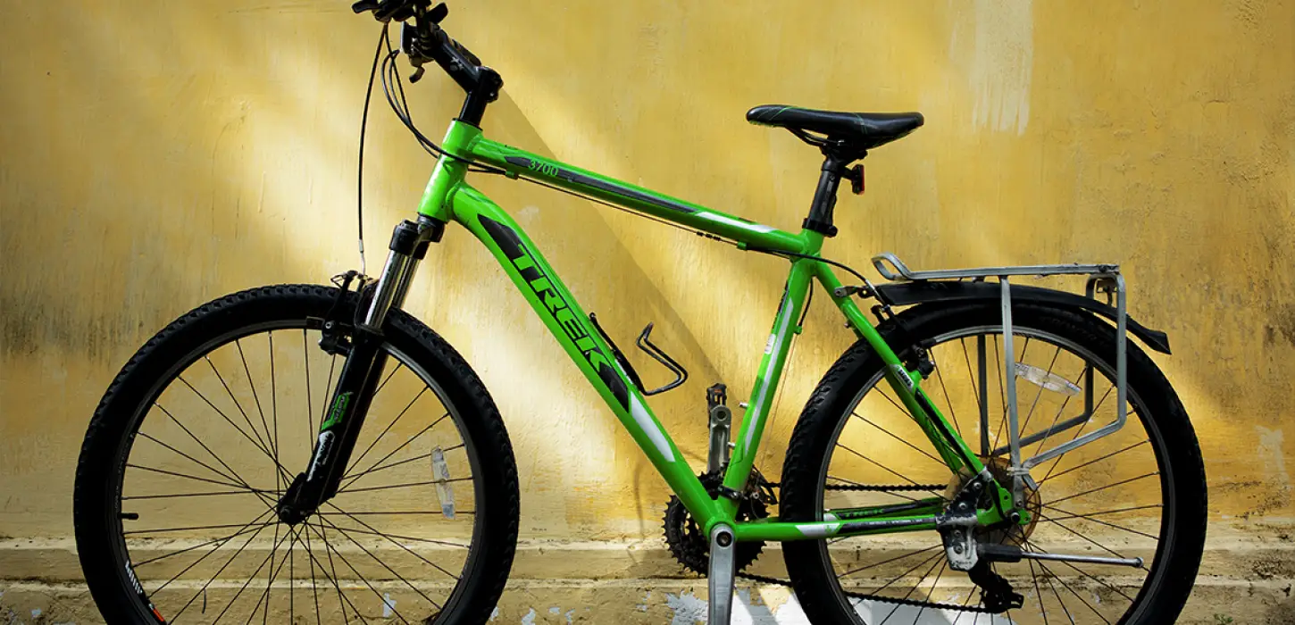 1-Day Mountain Biking & Kayaking Adventure