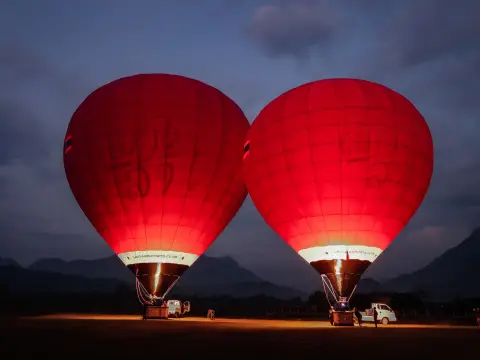Sunrise Hot Air Balloon – Special Pricing